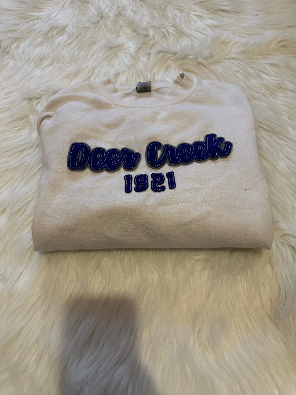Gildan White Sweatshirt Size M